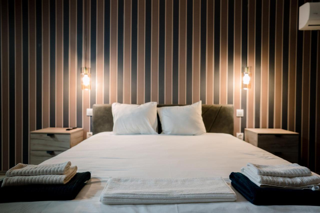 Mavie Apartment Boutique Bukarest Eksteriør billede