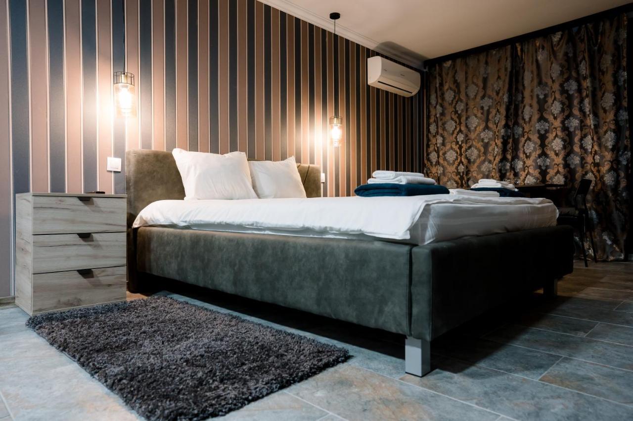Mavie Apartment Boutique Bukarest Eksteriør billede