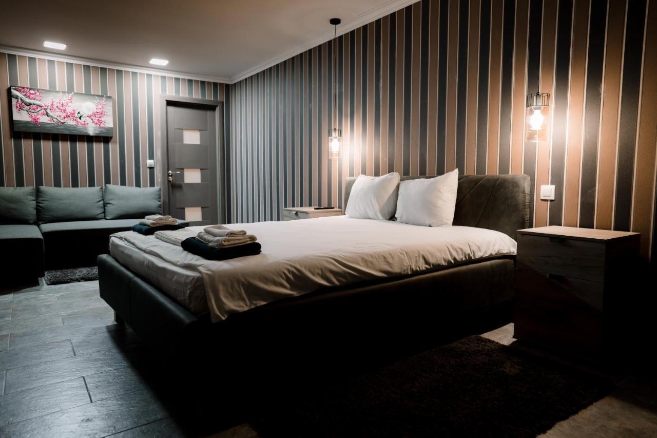 Mavie Apartment Boutique Bukarest Eksteriør billede