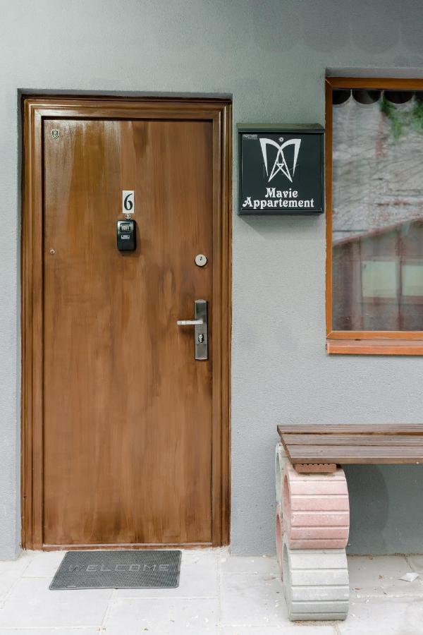 Mavie Apartment Boutique Bukarest Eksteriør billede